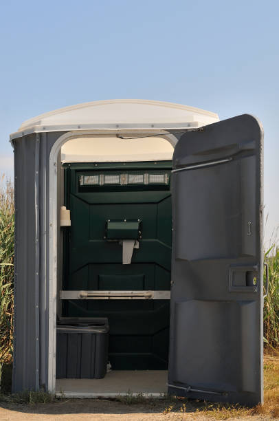 Best Porta potty rental for parties  in St Charles, MI